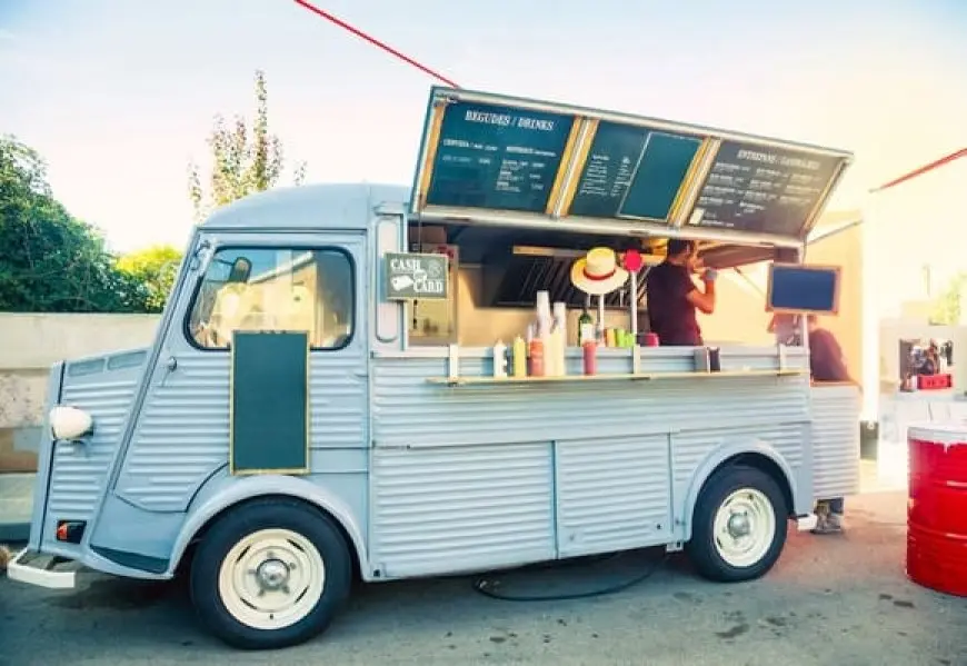 دراسة جدوى فود ترك food truck قائمة على 8 عناصر تضمن لك مشروعًا ناجحًا