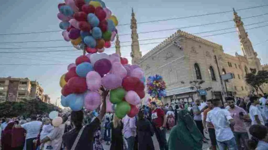 موضوع تعبير عن مظاهر الاحتفال بالعيد